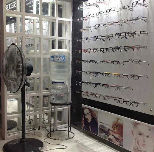 Darshan Optics